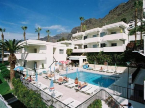 Apartment in Santa Cruz de Tenerife with pool
